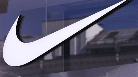 Nike: Das steckt hinter dem berühmten Logo 